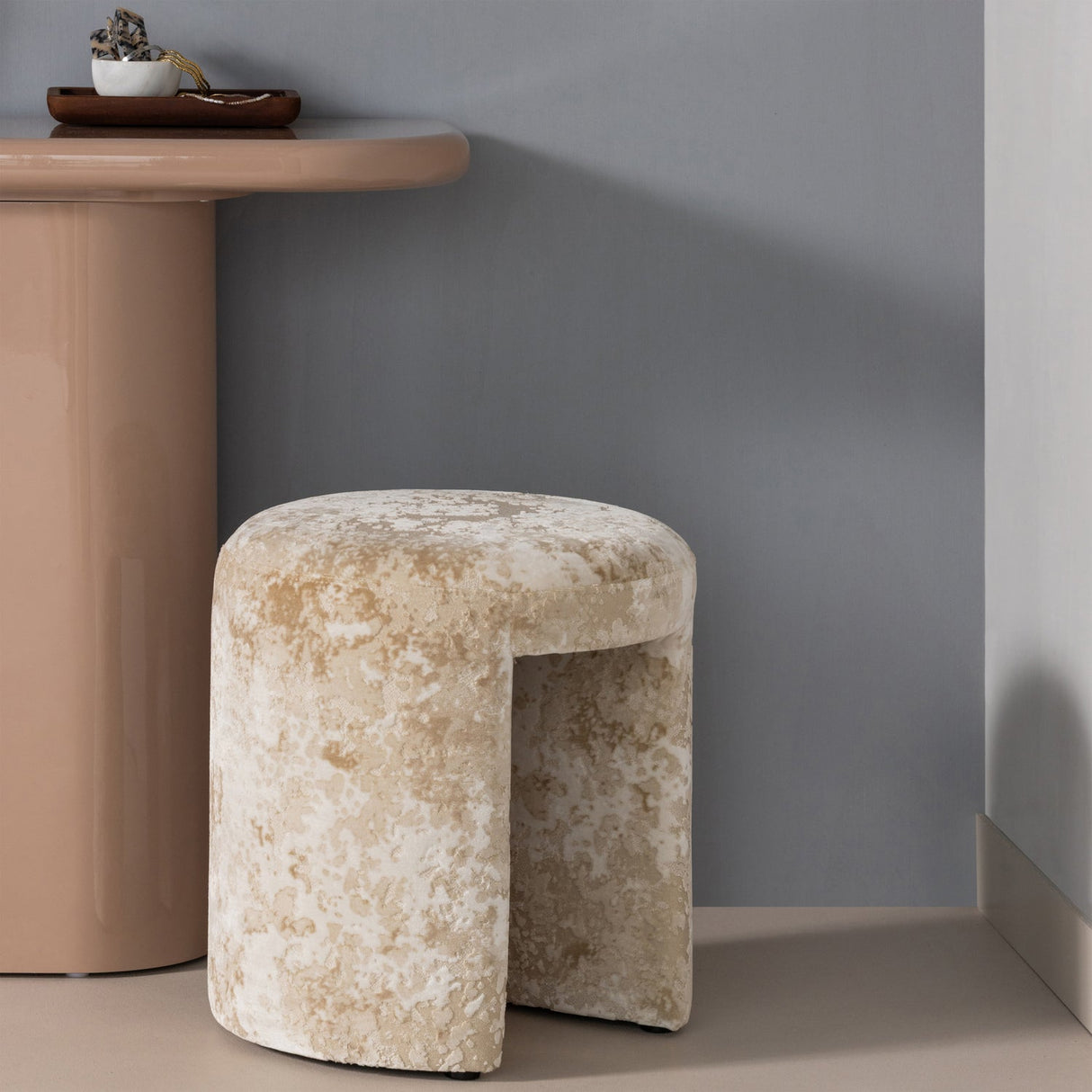 Charlie Gestoffeerde Kruk Structuur Stof Beige [Fsc]