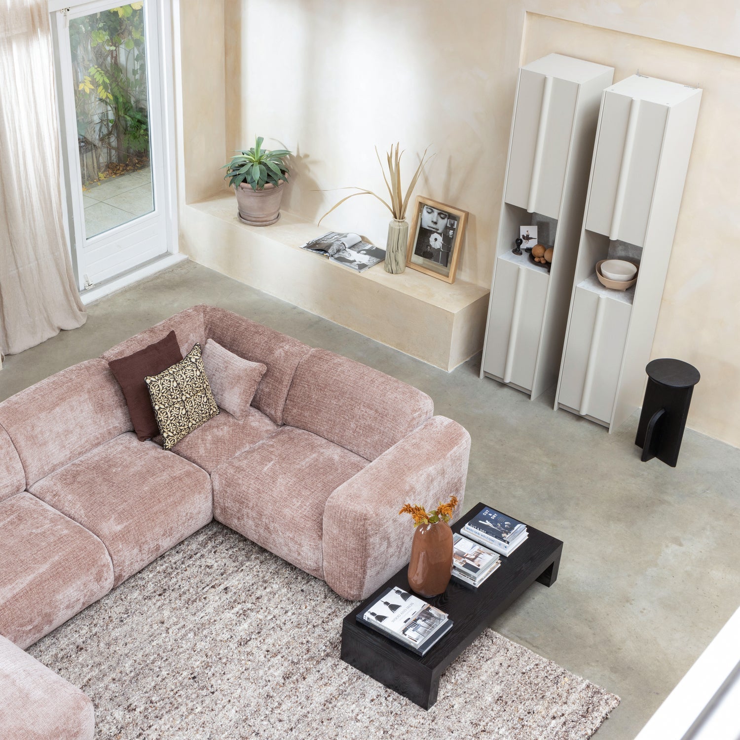 Marte Salontafel Hout Zwart van WOOOD – Luxe comfort op maat van PureWonen. Vraag naar de beste prijs.