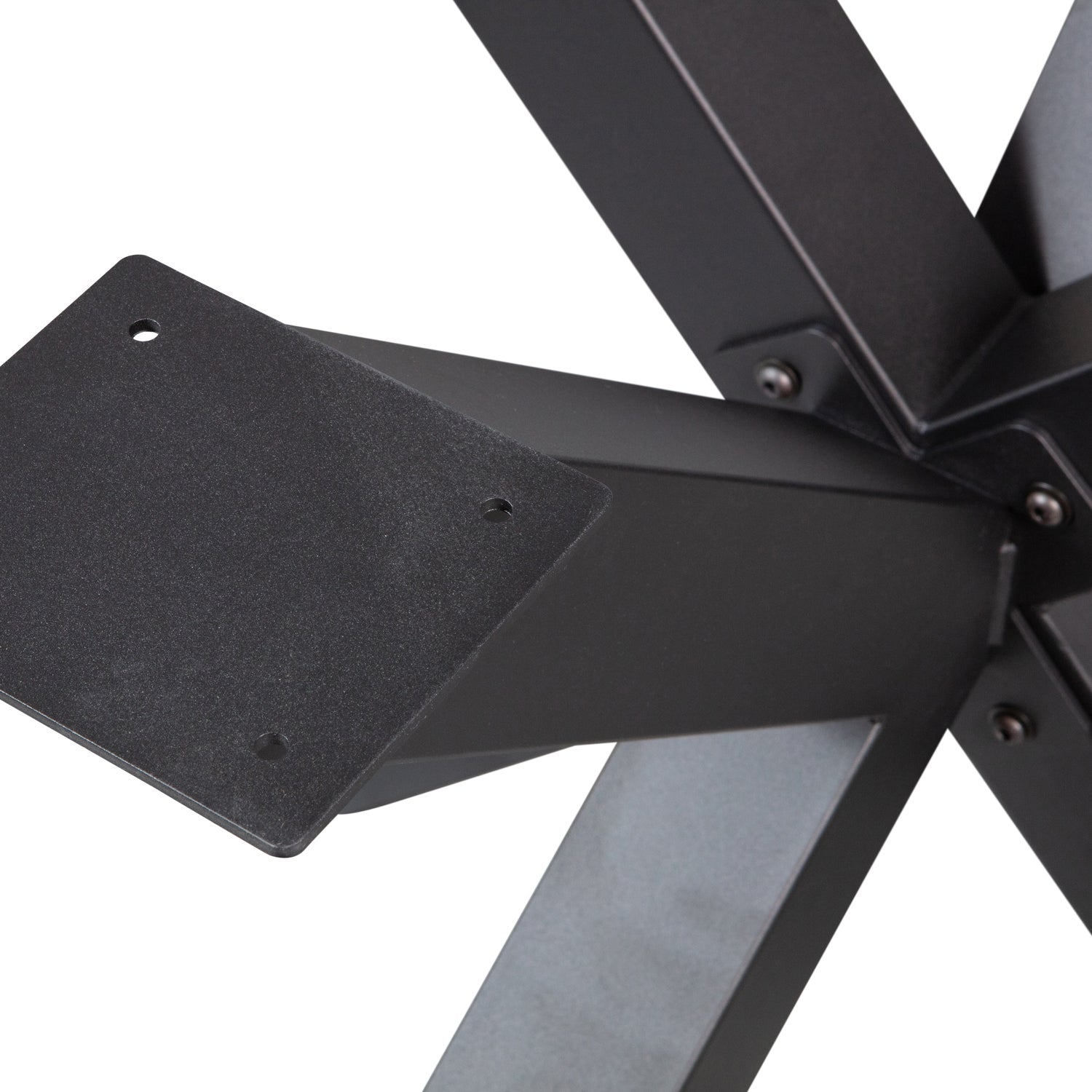 Kruisvorm Poot Metaal Zwart van WOOOD – Luxe comfort op maat van PureWonen. Vraag naar de beste prijs.