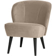 Sara Fauteuil Fluweel Khaki van WOOOD – Luxe comfort op maat van PureWonen. Vraag naar de beste prijs.