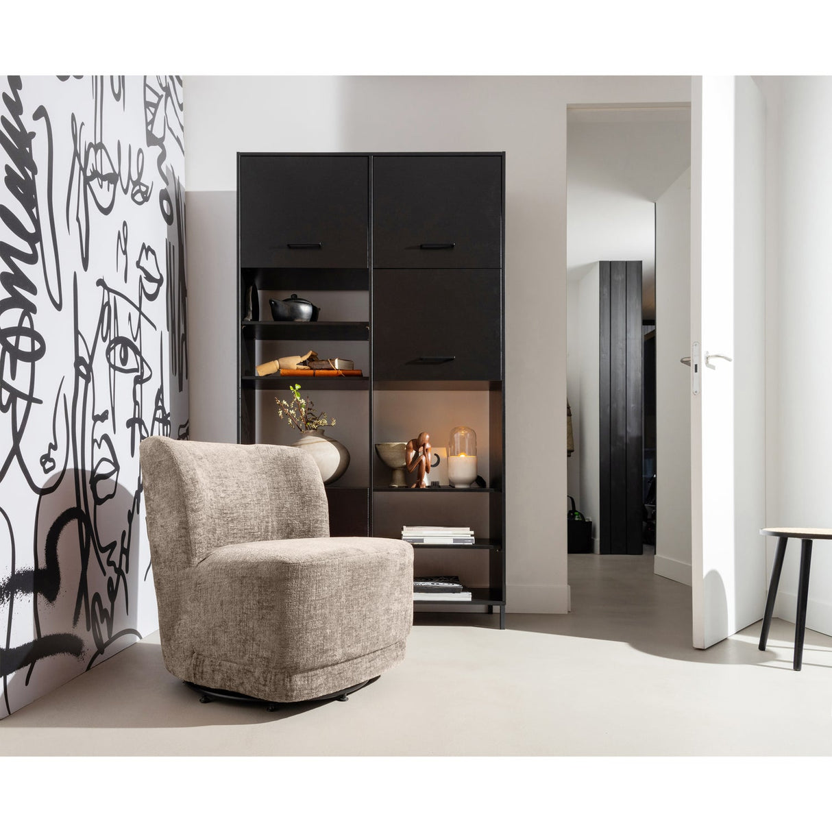 Atty Draaifauteuil Zand van WOOOD – Luxe comfort op maat van PureWonen. Vraag naar de beste prijs.