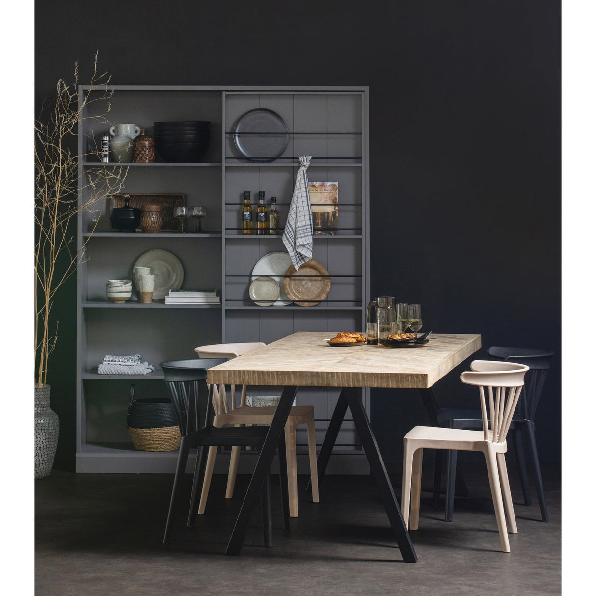Tablo Tafelblad Mango Visgraat 200 X90 van WOOOD – Luxe comfort op maat van PureWonen. Vraag naar de beste prijs.