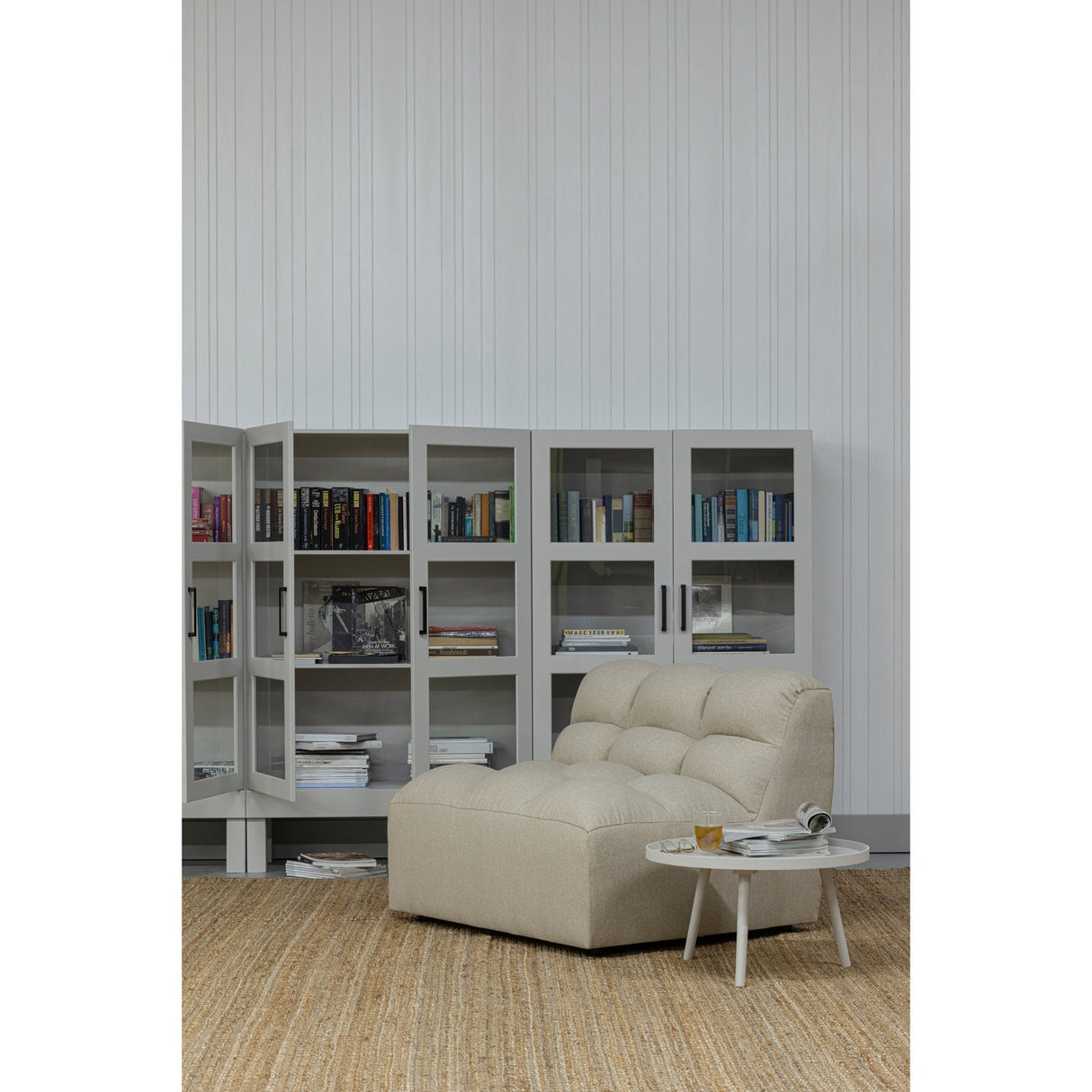 Pepper Fauteuil Zand van WOOOD – Luxe comfort op maat van PureWonen. Vraag naar de beste prijs.