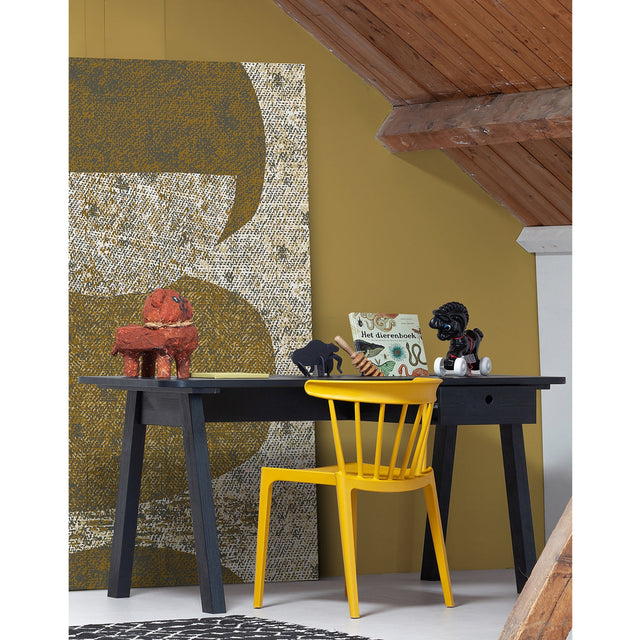 Bliss Tuinstoel Met Spijlen Kunststof Oker Geel van WOOOD – Luxe comfort op maat van PureWonen. Vraag naar de beste prijs.