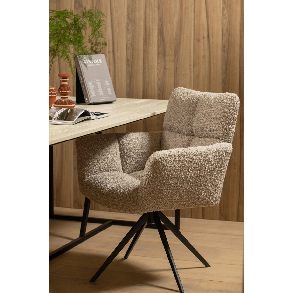 Silas Eettafel Essen Dust [Fsc] van WOOOD – Luxe comfort op maat van PureWonen. Vraag naar de beste prijs.