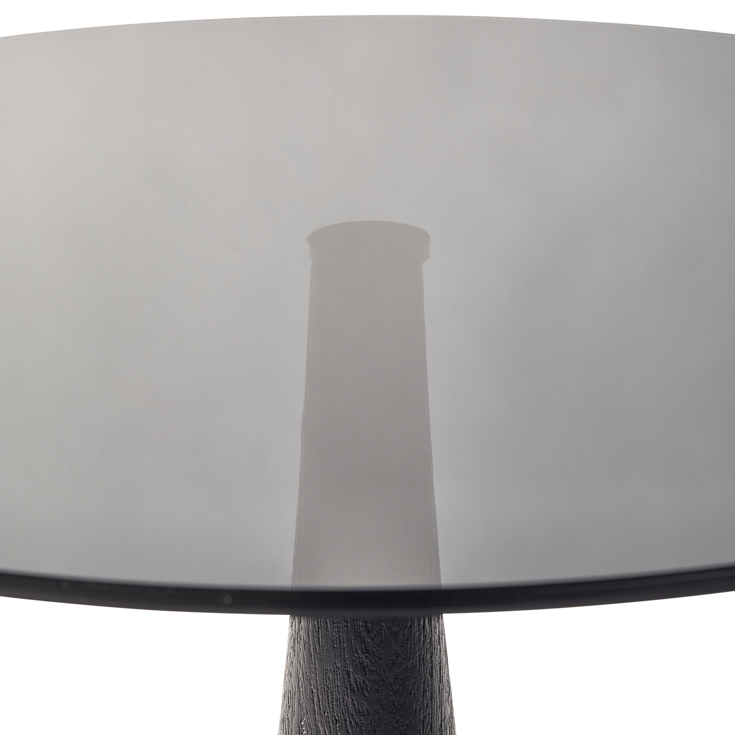 Soya Bijzettafel Mango Hout/Glas Zwart van WOOOD – Luxe comfort op maat van PureWonen. Vraag naar de beste prijs.