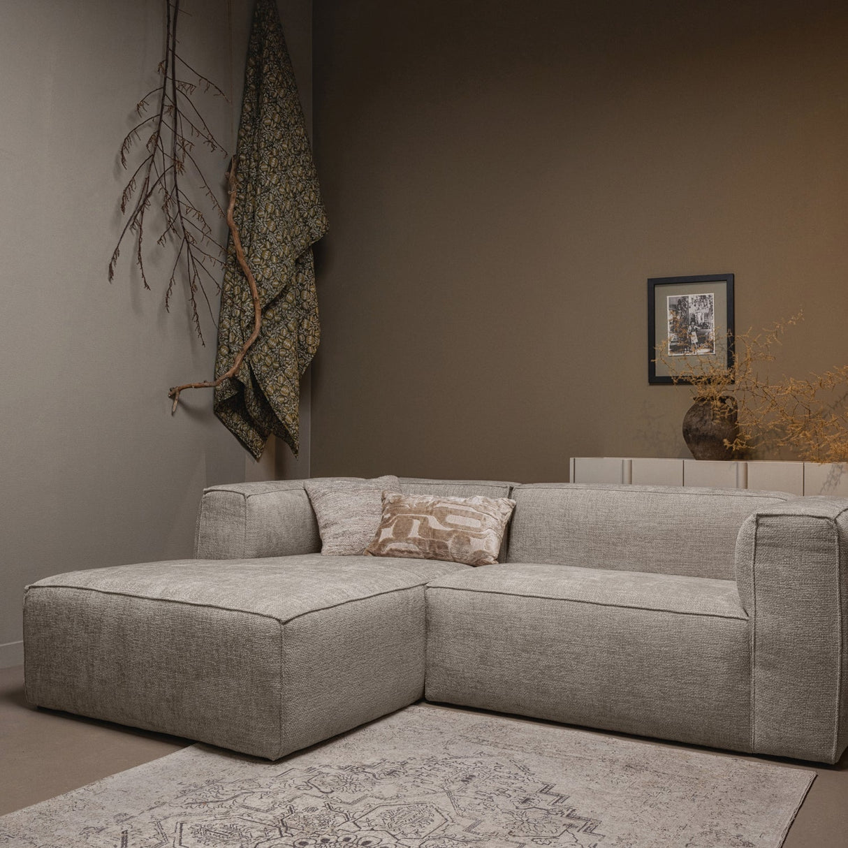 Bean Chaise Longue Links Grove Melange Travertin van WOOOD – Luxe comfort op maat van PureWonen. Vraag naar de beste prijs.