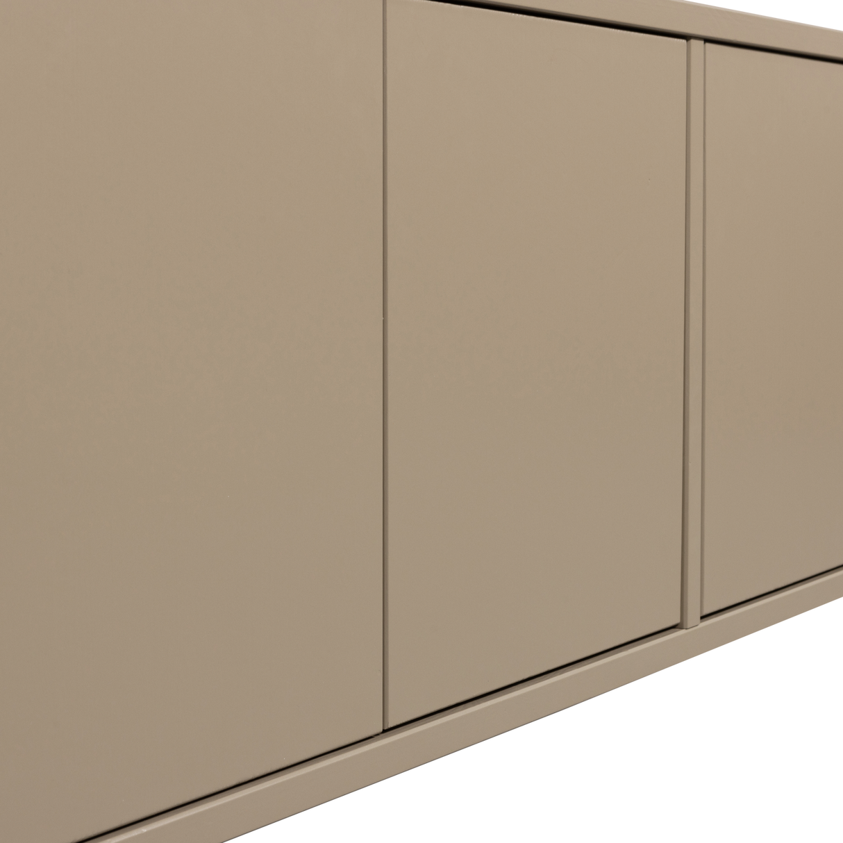 Turner Tv Meubel Grenen Mud [Fsc] van WOOOD – Luxe comfort op maat van PureWonen. Vraag naar de beste prijs.