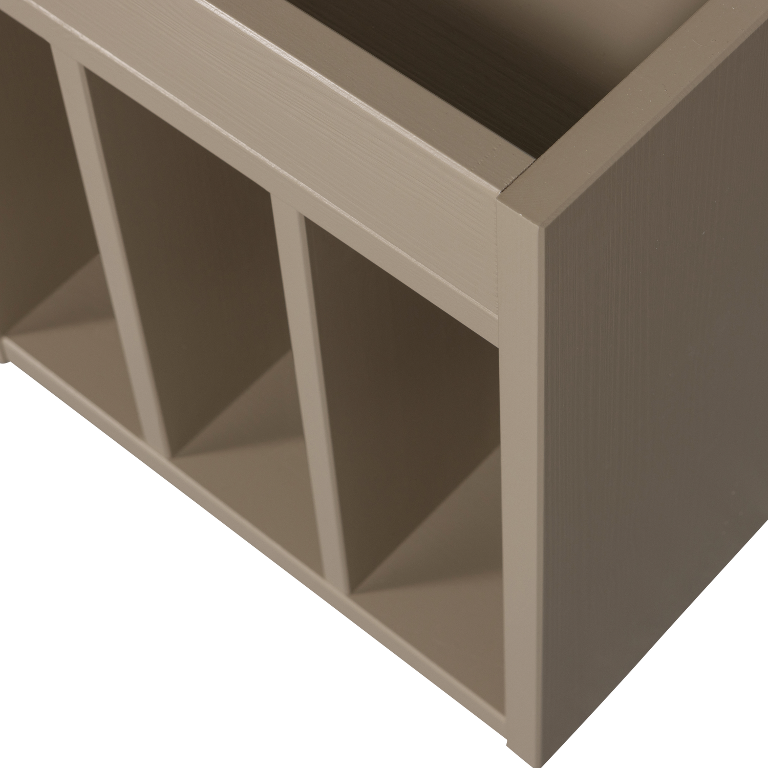 Turner Platenkast Grenen Mud [Fsc] van WOOOD – Luxe comfort op maat van PureWonen. Vraag naar de beste prijs.