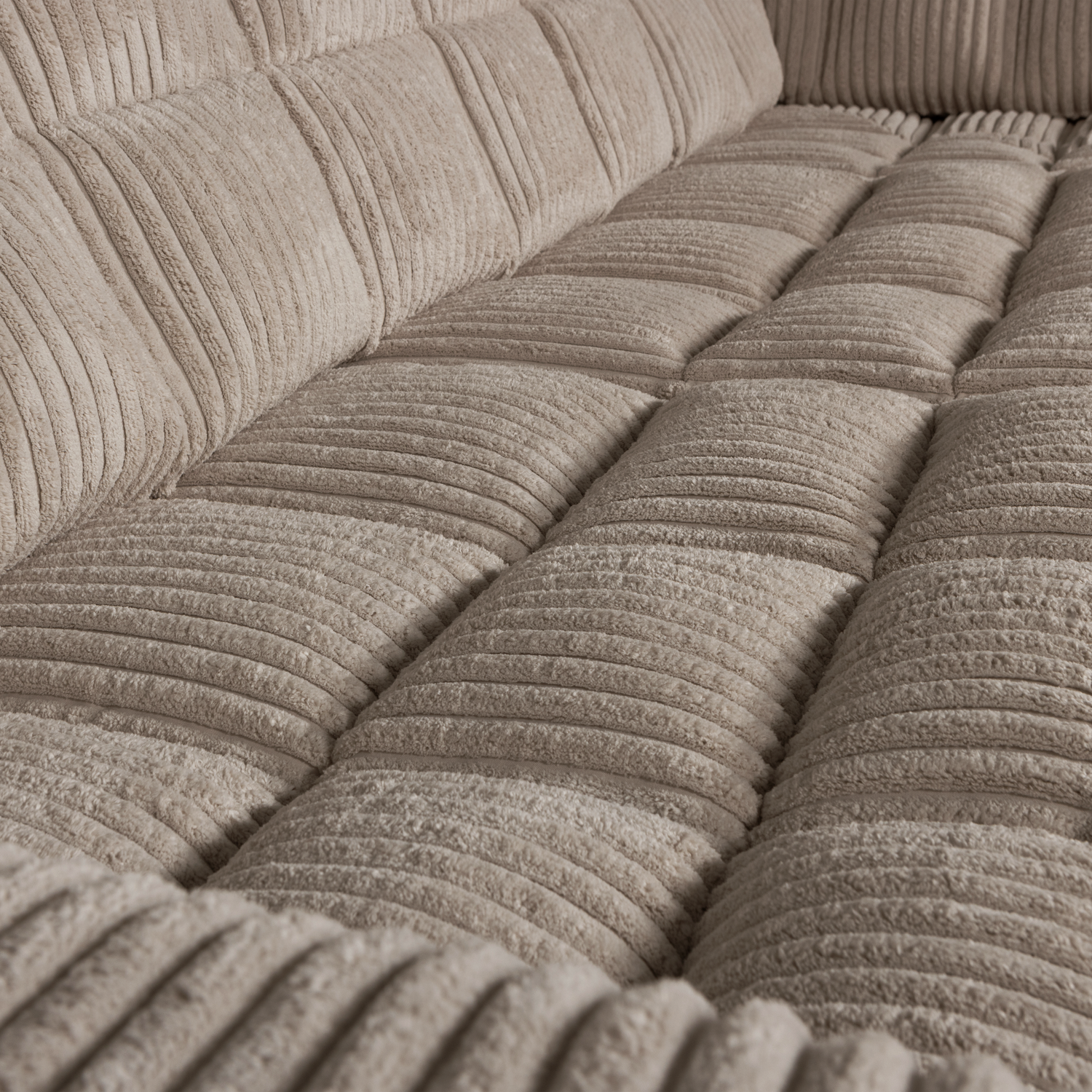 Second Date Hoekbank Rechts Grove Ribstof Mud van WOOOD – Luxe comfort op maat van PureWonen. Vraag naar de beste prijs.