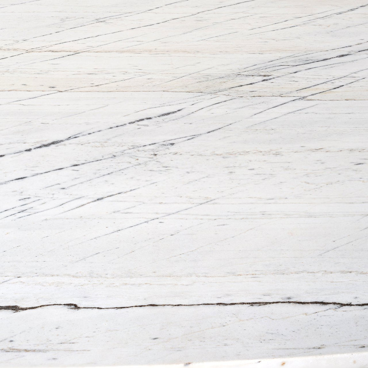 Eettafel Lexington ovaal 230  (White) van Richmond Interiors – Luxe comfort op maat van PureWonen. Vraag naar de beste prijs.