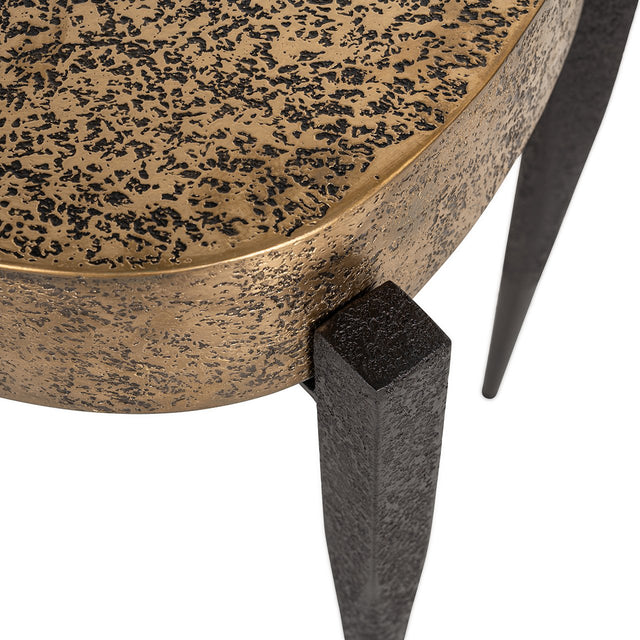 Bijzettafel Declan (Black/gold) van Richmond Interiors – Luxe comfort op maat van PureWonen. Vraag naar de beste prijs.