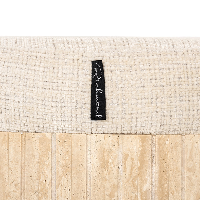 Poef Gallice natural beige travertine (Beige) van Richmond Interiors – Luxe comfort op maat van PureWonen. Vraag naar de beste prijs.