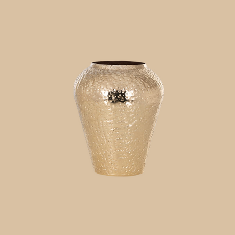 Vaas Megan klein (Gold) van Richmond Interiors – Luxe comfort op maat van PureWonen. Vraag naar de beste prijs.