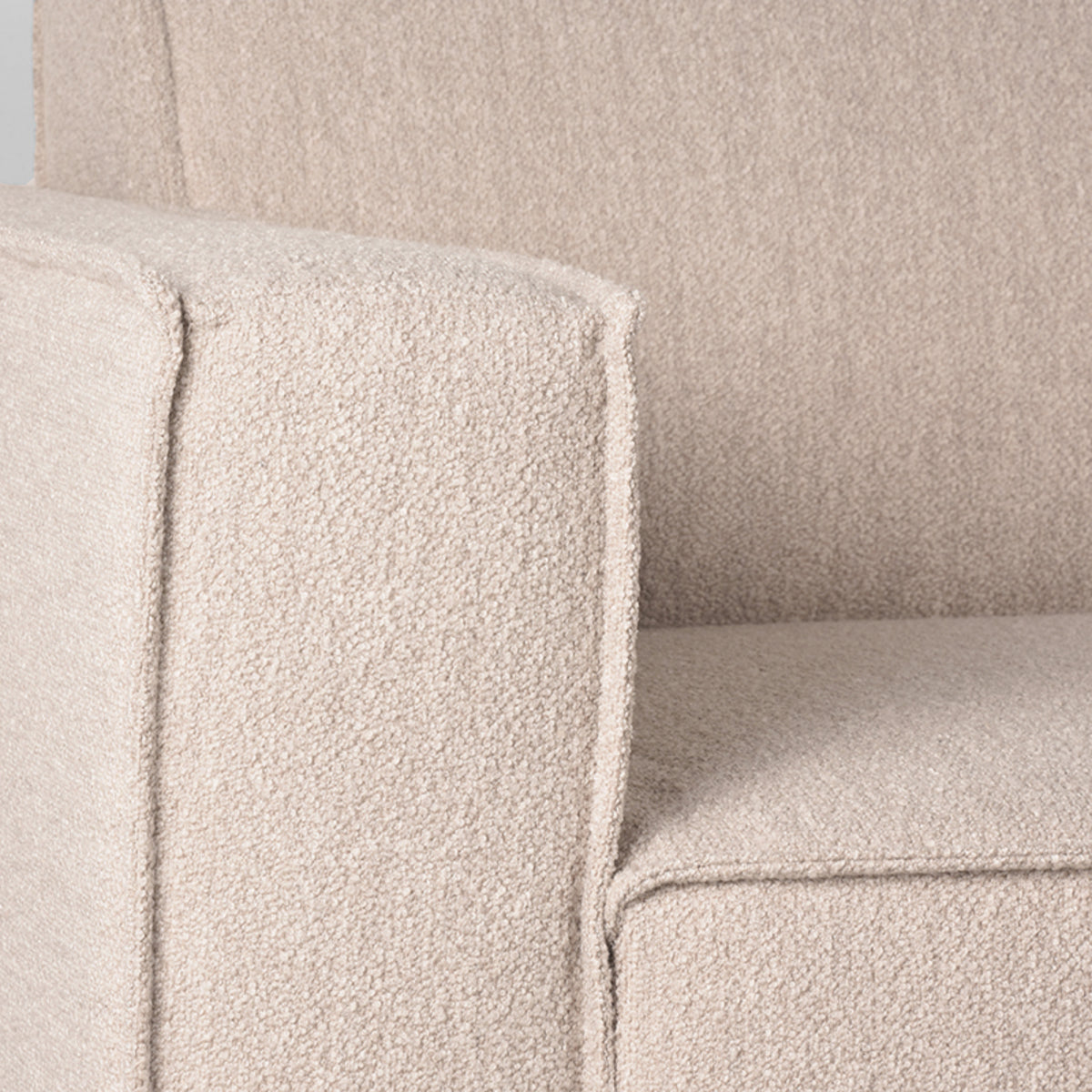 LABEL51 Hoekbank Kay - Naturel - Boucle - Rechts van LABEL51 – Luxe comfort op maat van PureWonen. Vraag naar de beste prijs.