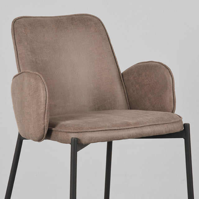 LABEL51 Barkruk Joni - Taupe - Microfiber - Zithoogte 65 van LABEL51 – Luxe comfort op maat van PureWonen. Vraag naar de beste prijs.