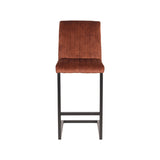 LABEL51 Barkruk Milo - Rust - Velours - Zithoogte 65 van LABEL51 – Luxe comfort op maat van PureWonen. Vraag naar de beste prijs.