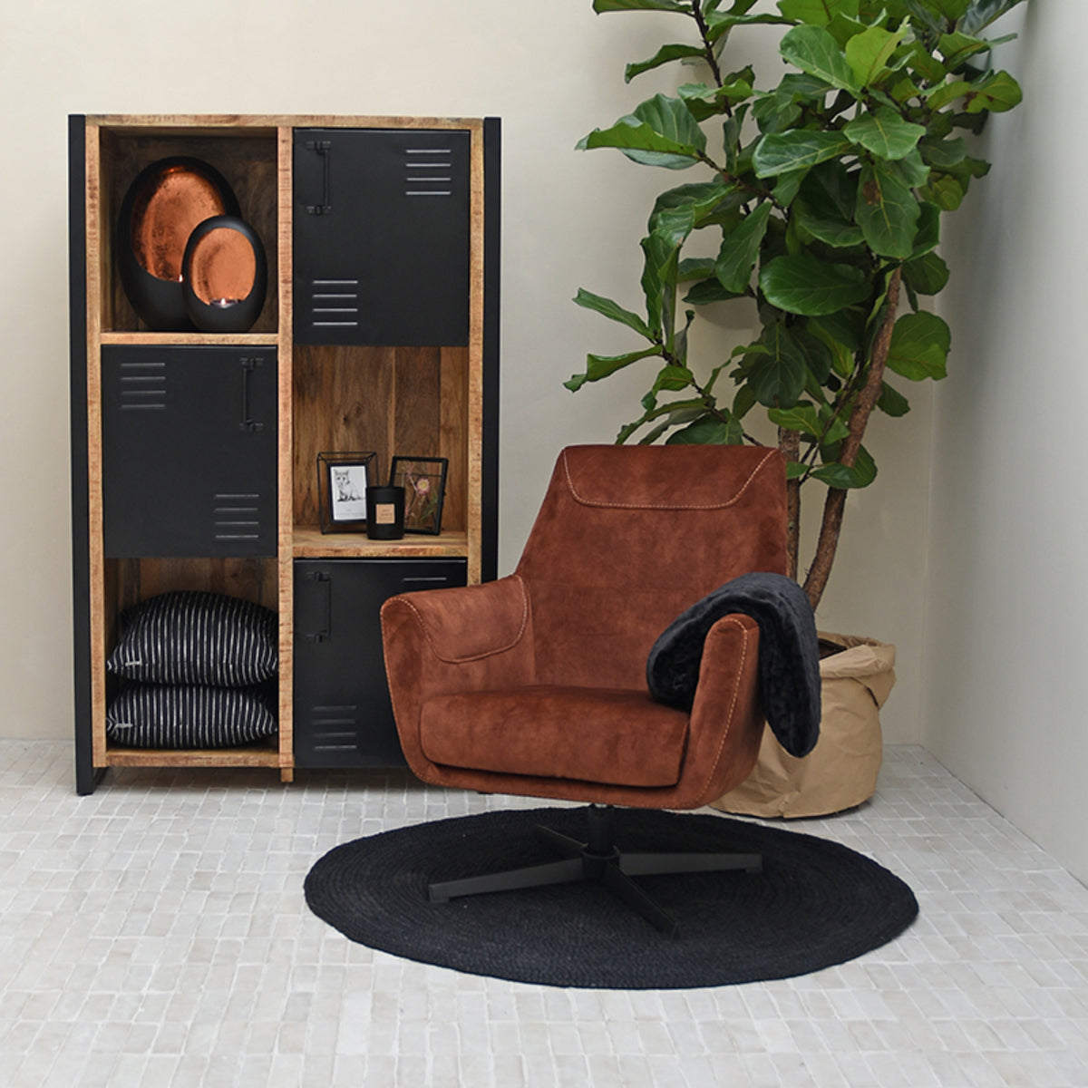 LABEL51 Fauteuil Toby - Rust - Velours van LABEL51 – Luxe comfort op maat van PureWonen. Vraag naar de beste prijs.