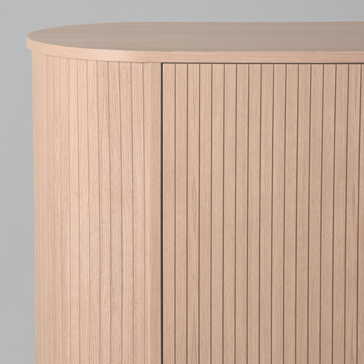 LABEL51 Dressoir Oliva - Naturel - Eiken - Dressoir 180 cm van LABEL51 – Luxe comfort op maat van PureWonen. Vraag naar de beste prijs.