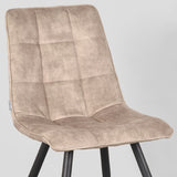 LABEL51 Eetkamerstoel Jelt - Zand - Velours van LABEL51 – Luxe comfort op maat van PureWonen. Vraag naar de beste prijs.