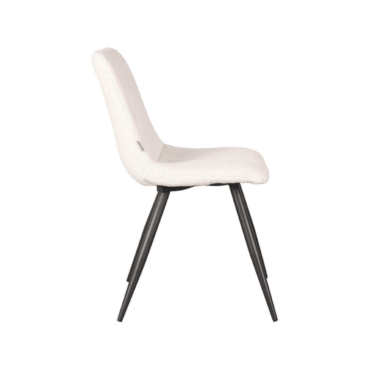 LABEL51 Eetkamerstoel Jep - Ivory - Teddy van LABEL51 – Luxe comfort op maat van PureWonen. Vraag naar de beste prijs.