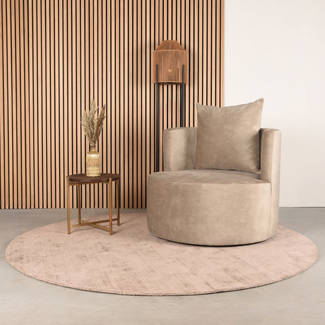 LABEL51 Fauteuil Evy - Zand - Velours - 90 cm van LABEL51 – Luxe comfort op maat van PureWonen. Vraag naar de beste prijs.