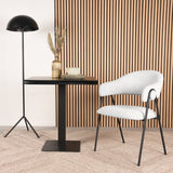 LABEL51 Eetkamerstoel Lowen - Wit - Boucle van LABEL51 – Luxe comfort op maat van PureWonen. Vraag naar de beste prijs.