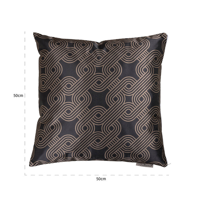 Kussen Meagan 50x50 (Monaco 23050 Chained Quadrant 75 - 8022 Twig) van Richmond Interiors – Luxe comfort op maat van PureWonen. Vraag naar de beste prijs.