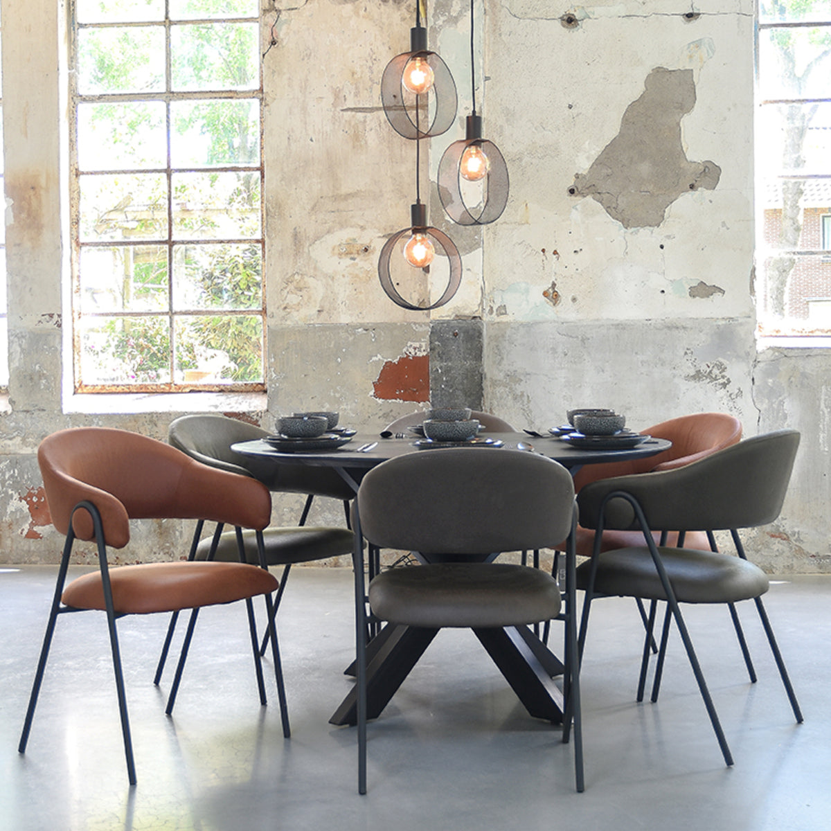 LABEL51 Hanglamp Ronda - Zwart - Metaal - 3-Lichts van LABEL51 – Luxe comfort op maat van PureWonen. Vraag naar de beste prijs.