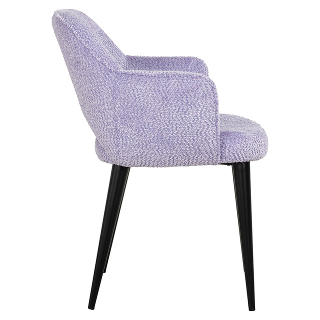 Stoel Giovanna lovely lavender (Be lovely 95 lavender) van Richmond Interiors – Luxe comfort op maat van PureWonen. Vraag naar de beste prijs.