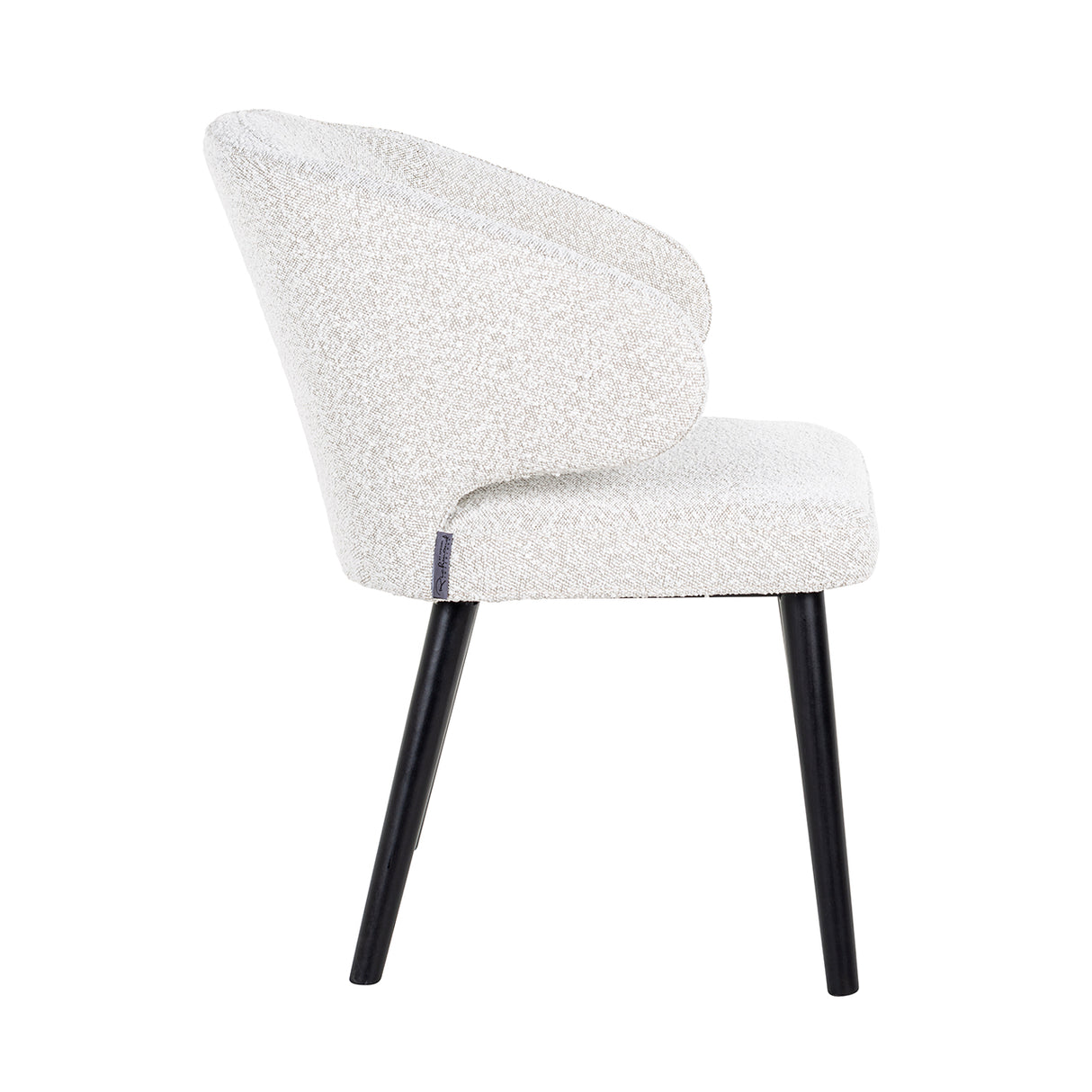 Stoel Indigo van Richmond Interiors – Luxe comfort op maat van PureWonen. Vraag naar de beste prijs.
