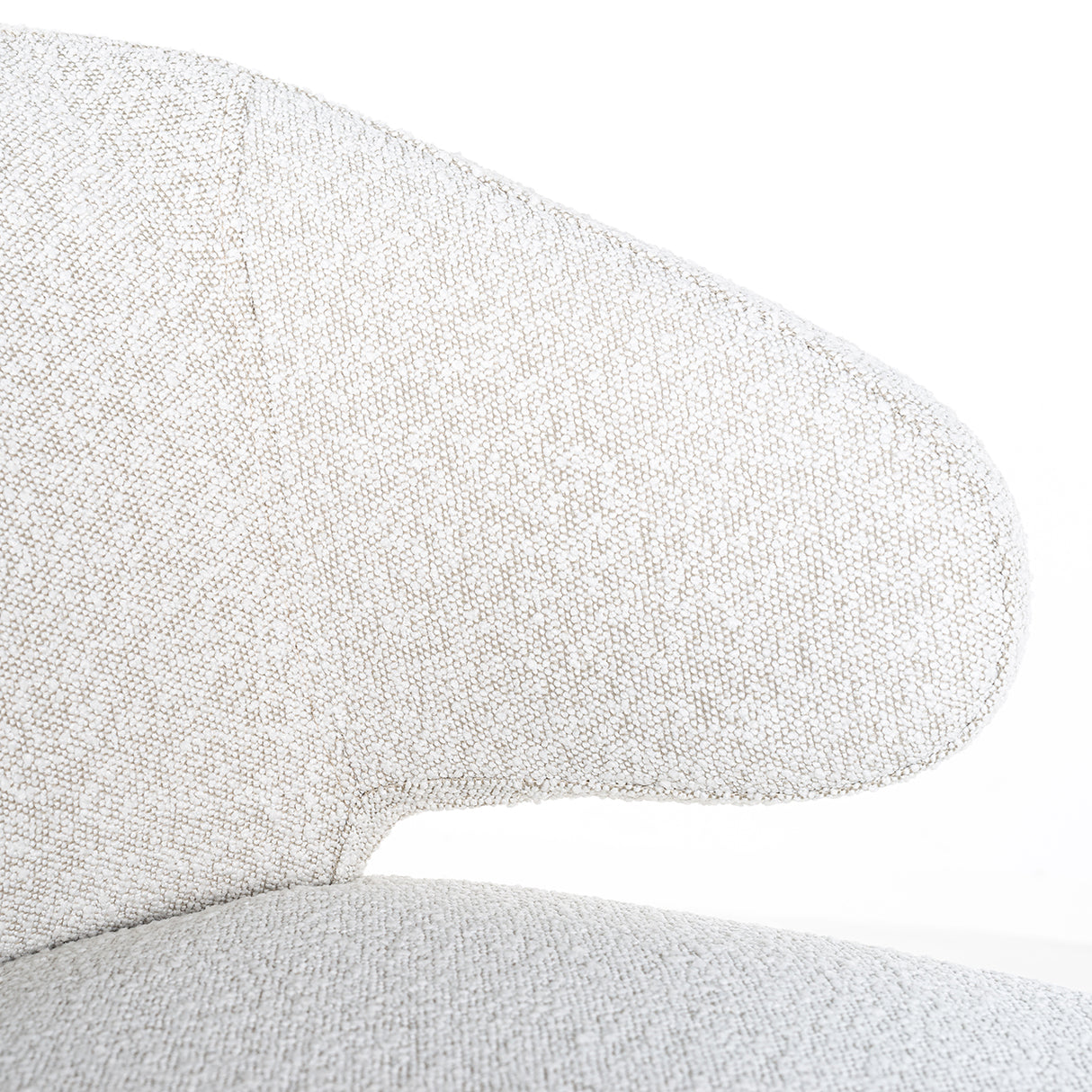 Stoel Indigo van Richmond Interiors – Luxe comfort op maat van PureWonen. Vraag naar de beste prijs.