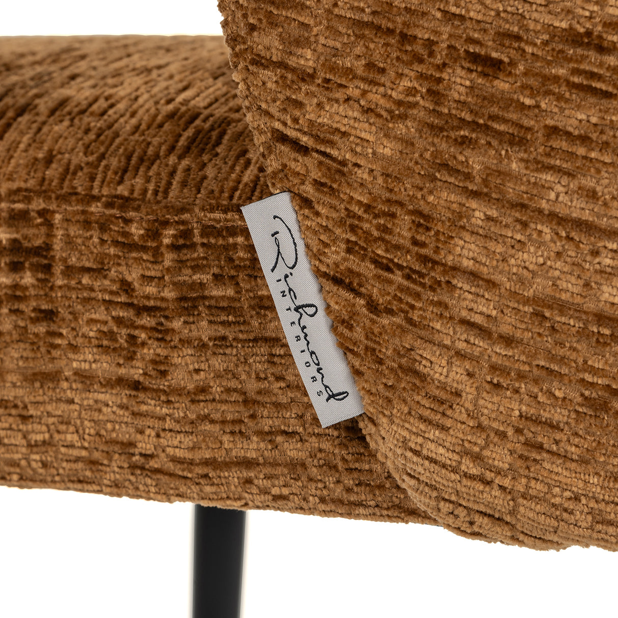 Eetkamerstoel Fallon cognac fusion (Fusion cognac 28) van Richmond Interiors – Luxe comfort op maat van PureWonen. Vraag naar de beste prijs.