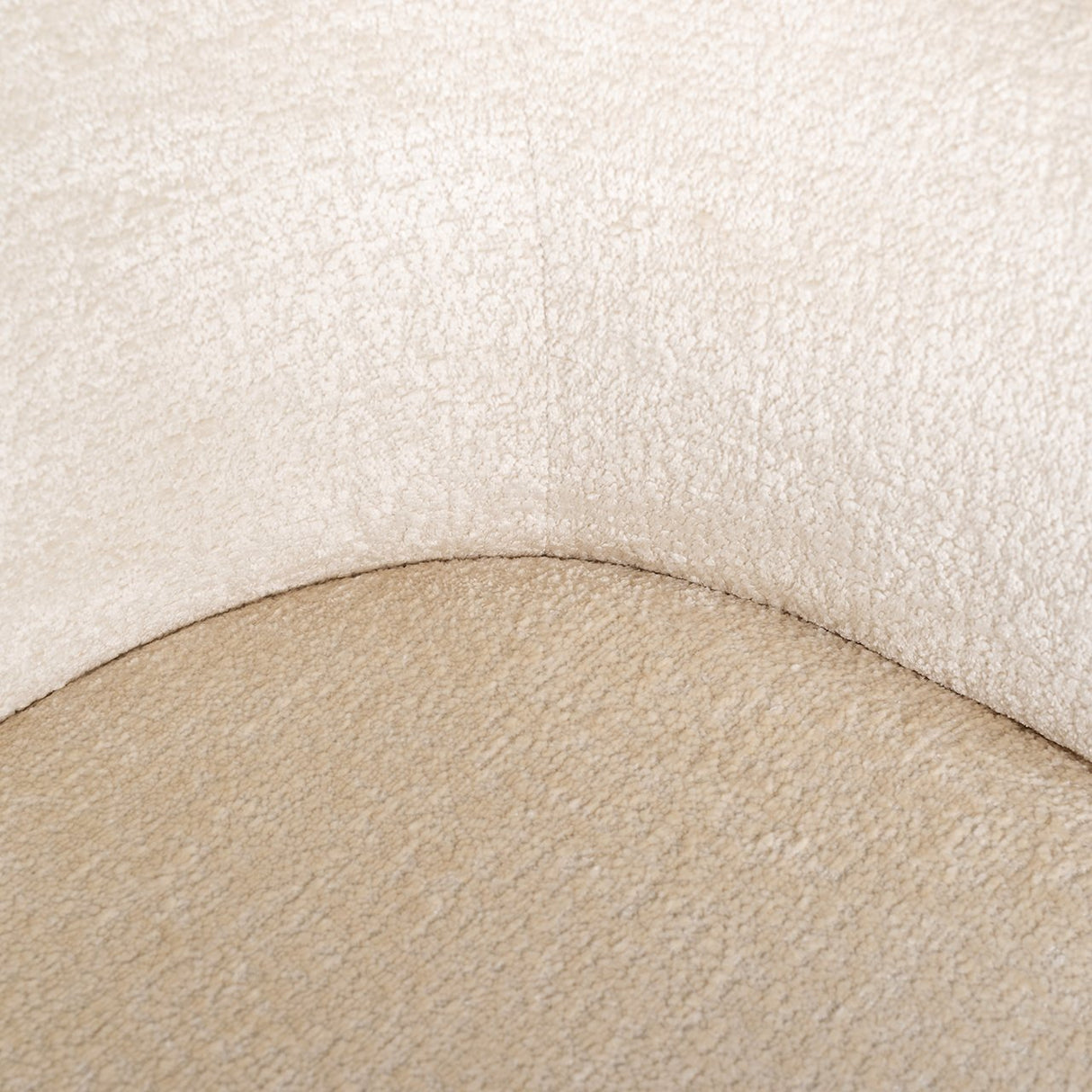 Stoel Minerva white chenille fire retardant (FR-Bergen 900 white chenille) van Richmond Interiors – Luxe comfort op maat van PureWonen. Vraag naar de beste prijs.