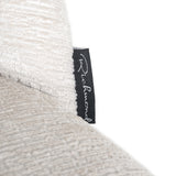 Stoel Alyssa cream fusion (Fusion cream 02) van Richmond Interiors – Luxe comfort op maat van PureWonen. Vraag naar de beste prijs.