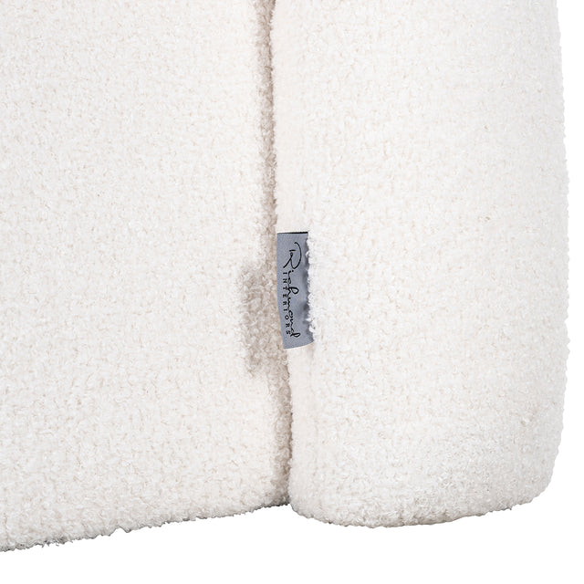 Fauteuil Dana white furry (Himalaya 900 white furry) van Richmond Interiors – Luxe comfort op maat van PureWonen. Vraag naar de beste prijs.