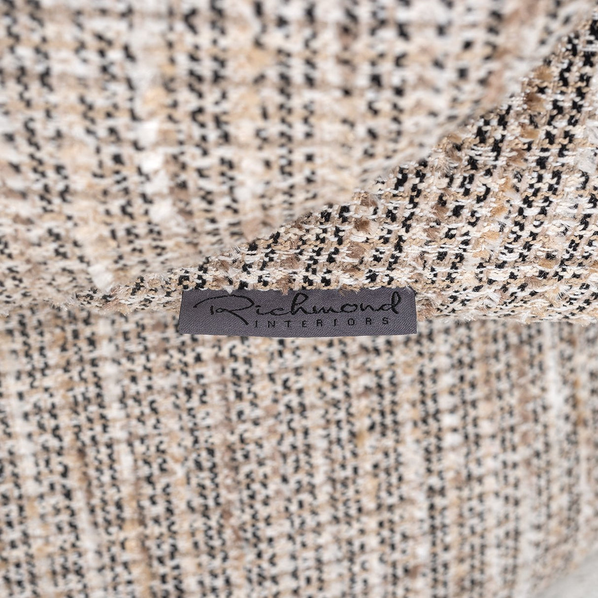 Draaifauteuil Cavallo beige coco (Beige coco) van Richmond Interiors – Luxe comfort op maat van PureWonen. Vraag naar de beste prijs.
