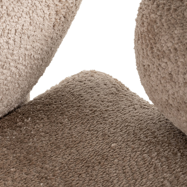 Fauteuil Didi natural sheep (Sheep 01 nature) van Richmond Interiors – Luxe comfort op maat van PureWonen. Vraag naar de beste prijs.