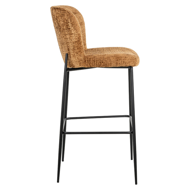 Barstoel Darby cognac fusion (Fusion cognac 28) van Richmond Interiors – Luxe comfort op maat van PureWonen. Vraag naar de beste prijs.