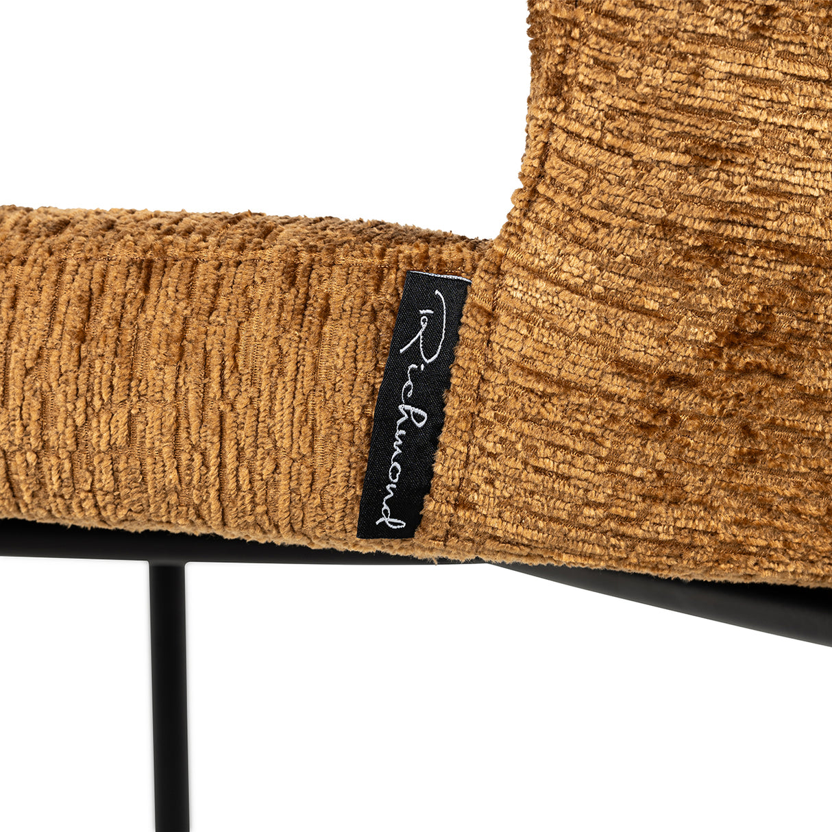 Barstoel Darby cognac fusion (Fusion cognac 28) van Richmond Interiors – Luxe comfort op maat van PureWonen. Vraag naar de beste prijs.