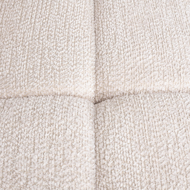 Bank Charelle lovely cream (Be Lovely 11 Cream) van Richmond Interiors – Luxe comfort op maat van PureWonen. Vraag naar de beste prijs.