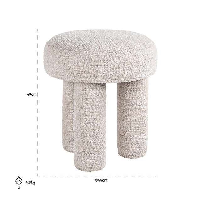 Poef Pommery lovely cream (Be Lovely 11 Cream) van Richmond Interiors – Luxe comfort op maat van PureWonen. Vraag naar de beste prijs.