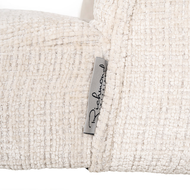 Stoel Stella beige chenille fire retardant (Niagara 902 beige Chenille) van Richmond Interiors – Luxe comfort op maat van PureWonen. Vraag naar de beste prijs.
