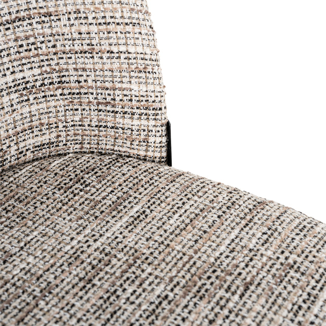 Stoel Elvi trendy nature fire retardant (Be Trendy 01 Nature) van Richmond Interiors – Luxe comfort op maat van PureWonen. Vraag naar de beste prijs.