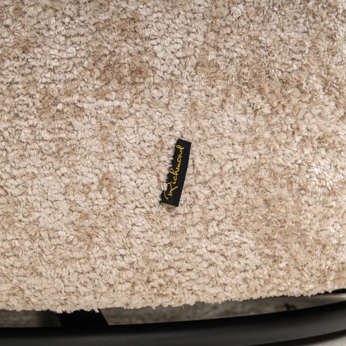 Lounge stoel Jackie sheep natural swivel kids van Richmond Interiors – Luxe comfort op maat van PureWonen. Vraag naar de beste prijs.