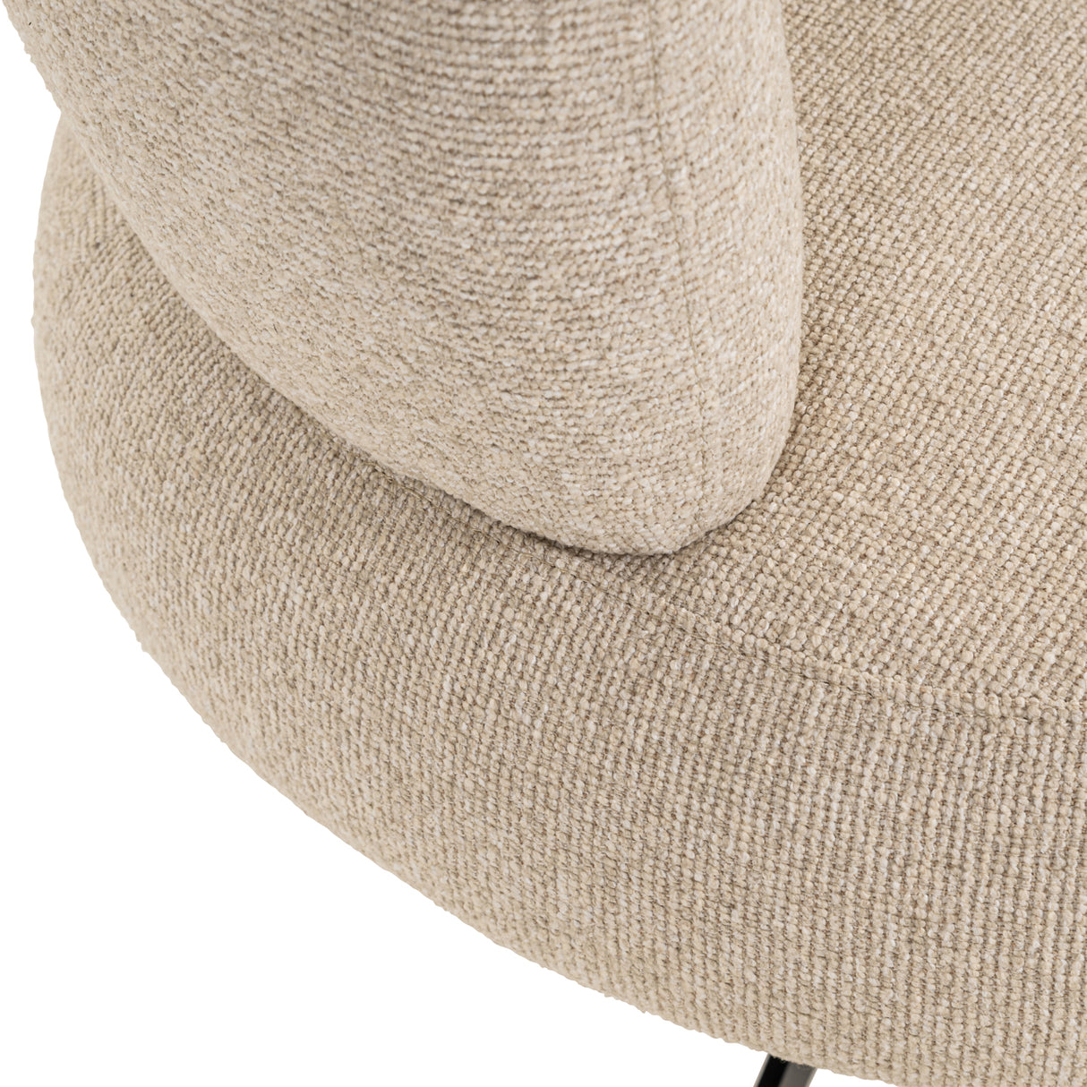 Eetkamerstoel Alexis biscotti swivel van Richmond Interiors – Luxe comfort op maat van PureWonen. Vraag naar de beste prijs.