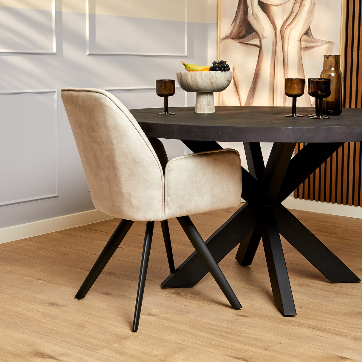 Eetkamerstoel Nova | Champagne (set of 2) van PureWonen – Luxe comfort op maat van PureWonen. Vraag naar de beste prijs.