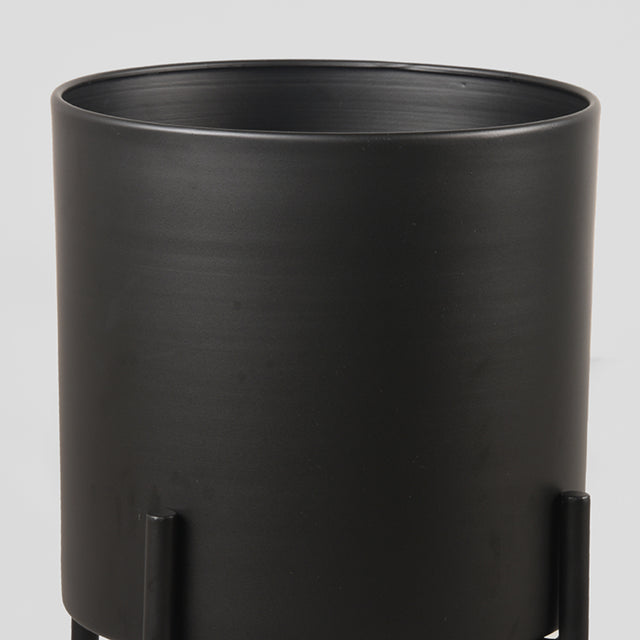 LABEL51 Plantenstandaards - Zwart - Metaal van LABEL51 – Luxe comfort op maat van PureWonen. Vraag naar de beste prijs.