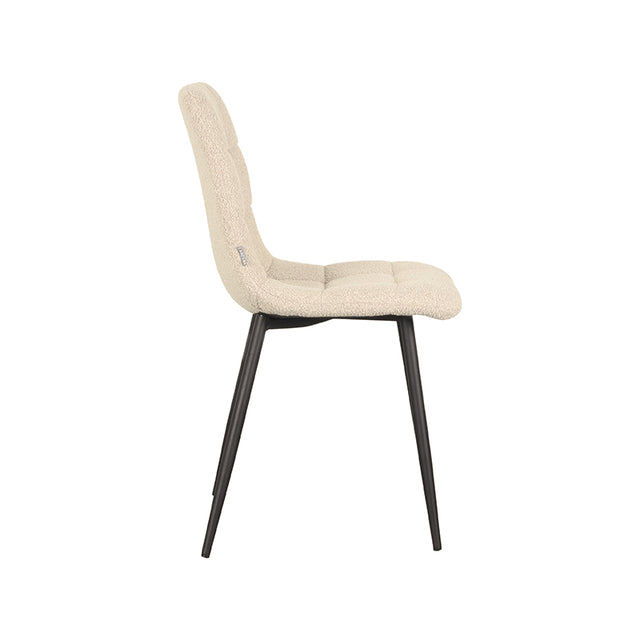 LABEL51 Eetkamerstoel Juul - Zand - Boucle van LABEL51 – Luxe comfort op maat van PureWonen. Vraag naar de beste prijs.
