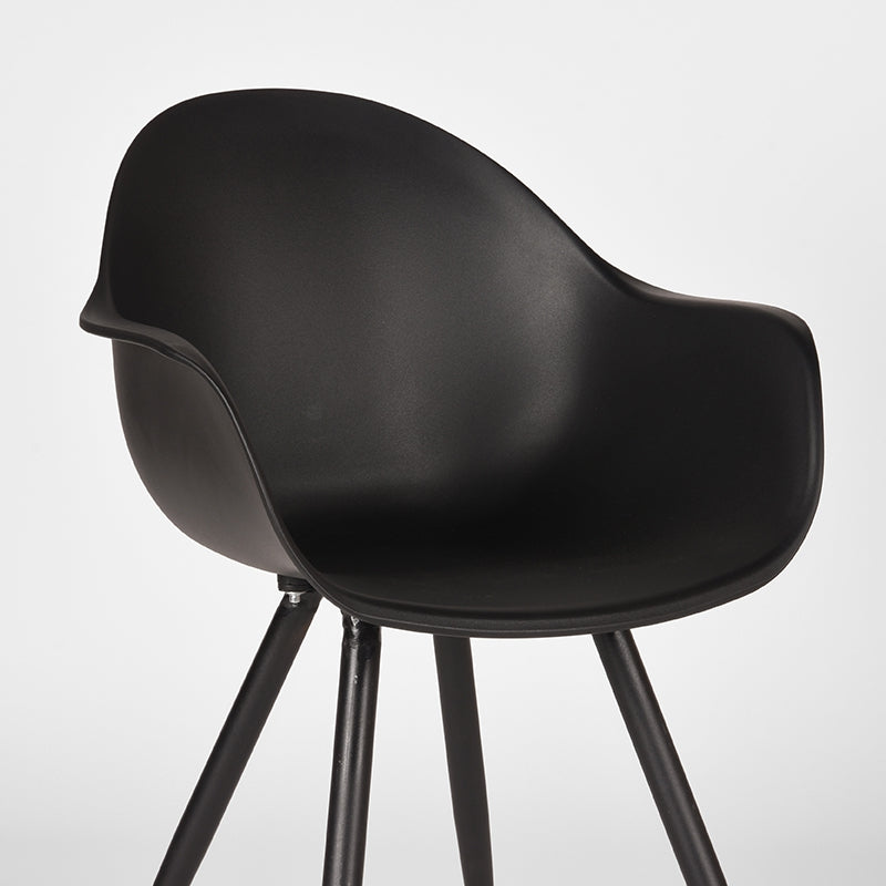 LABEL51 Eetkamerstoel Luca - Zwart - Kunststof van LABEL51 – Luxe comfort op maat van PureWonen. Vraag naar de beste prijs.